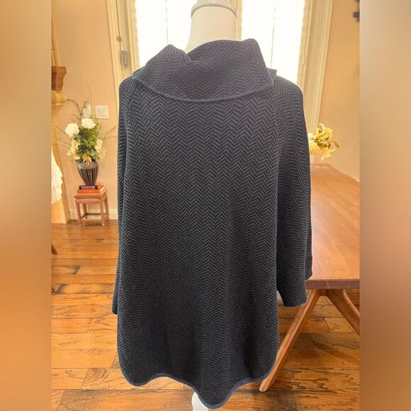 LOFT Chevron Knit Poncho Sweater Navy Gray Draped Cowl Neck Cozy Lagenlook M/L - Picture 3 of 6